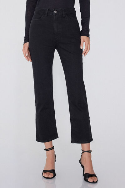 High-Waisted Straight-Leg Denim Jeans with Pockets