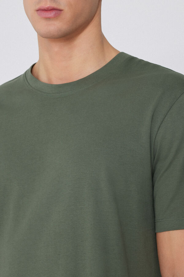 Широкая Базовая Футболка из Хлопка  