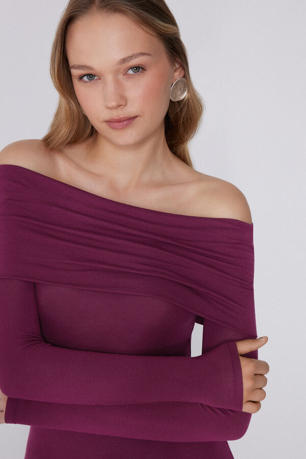 Long-Sleeved Off-The-Shoulder Viscose Top  