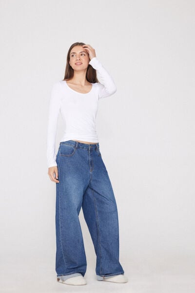 Long Sleeve Viscose Scoop Neck Top