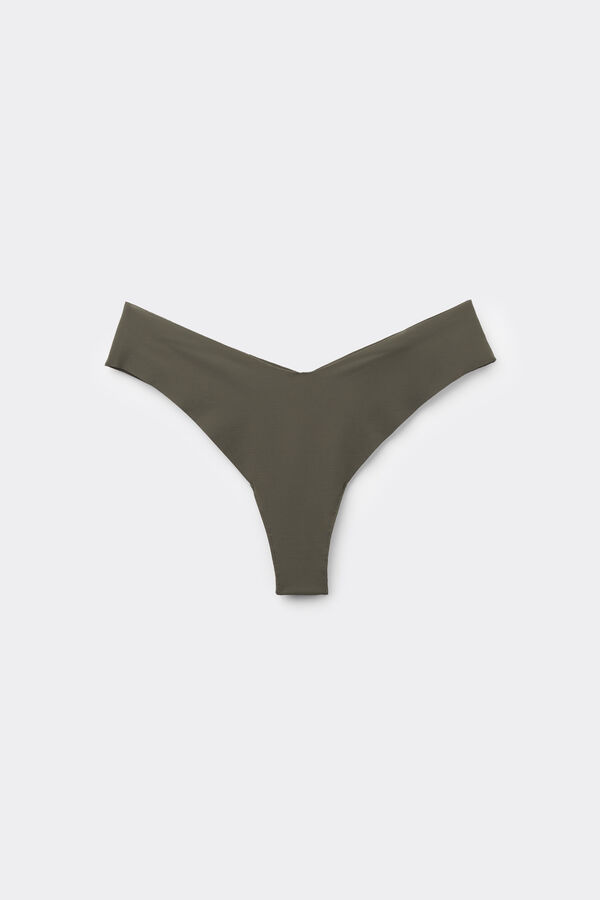 Cueca brasileira cavada em microfibra sem costuras  