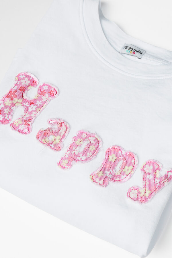 T-Shirt in Boxy-Passform mit Patch f&uuml;r M&auml;dchen  