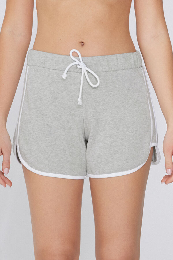 Fleece Shorts with Piping  