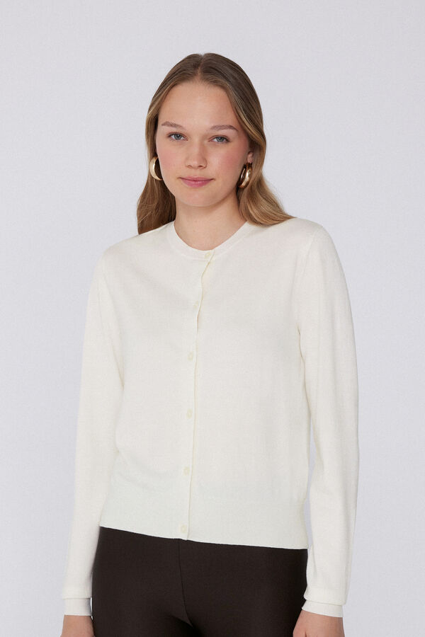 Fully-Fashioned Short Cardigan with Buttons  