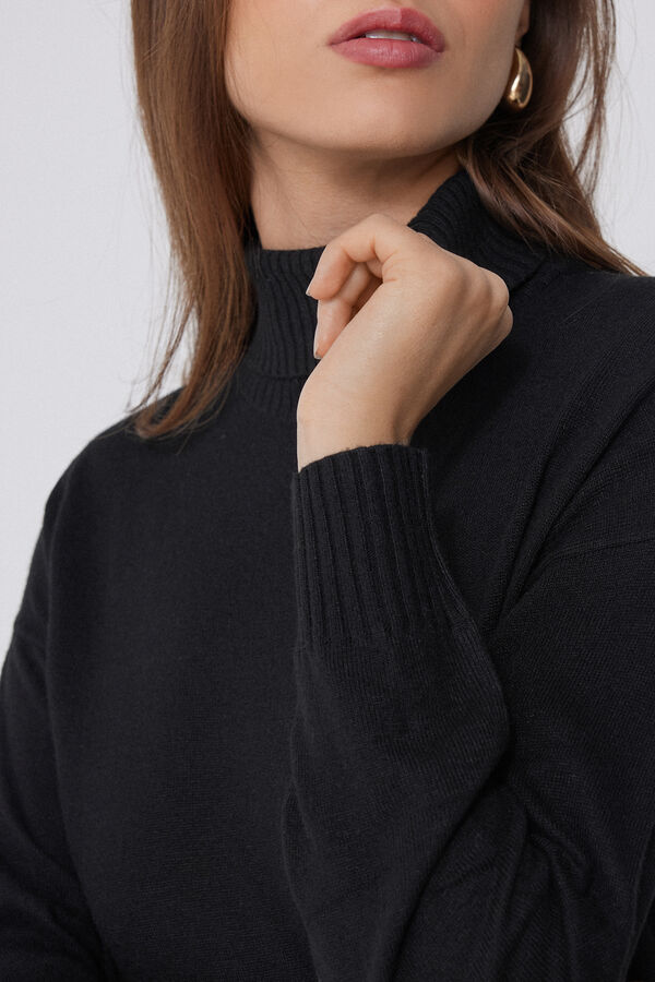 Long Thick Polo Neck Top with Wool  