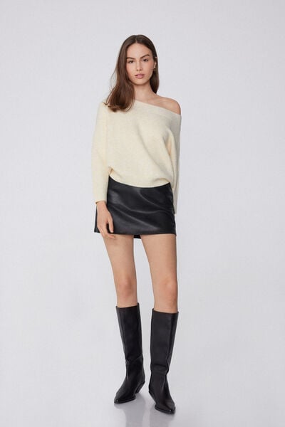 Long-Sleeved Ribbed Boat Neck Sweater