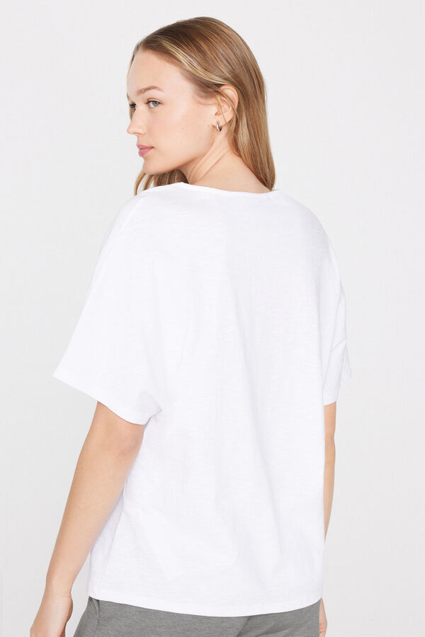 100% Slub Cotton V-Neck T-Shirt  