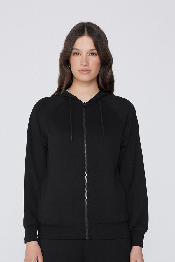 Sweatjacke aus Soft-Touch-Viskose mit Rei&szlig;verschluss und Kapuze  