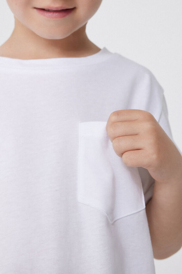 Boys&rsquo; Cotton Round Neck T-Shirt with Pocket  