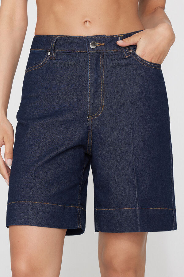 Bermuda in Denim  