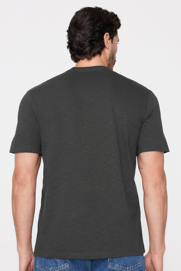 T-Shirt em Algod&atilde;o Mesclado com Bolso  
