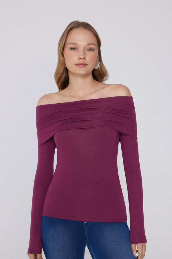 Long-Sleeved Off-The-Shoulder Viscose Top  