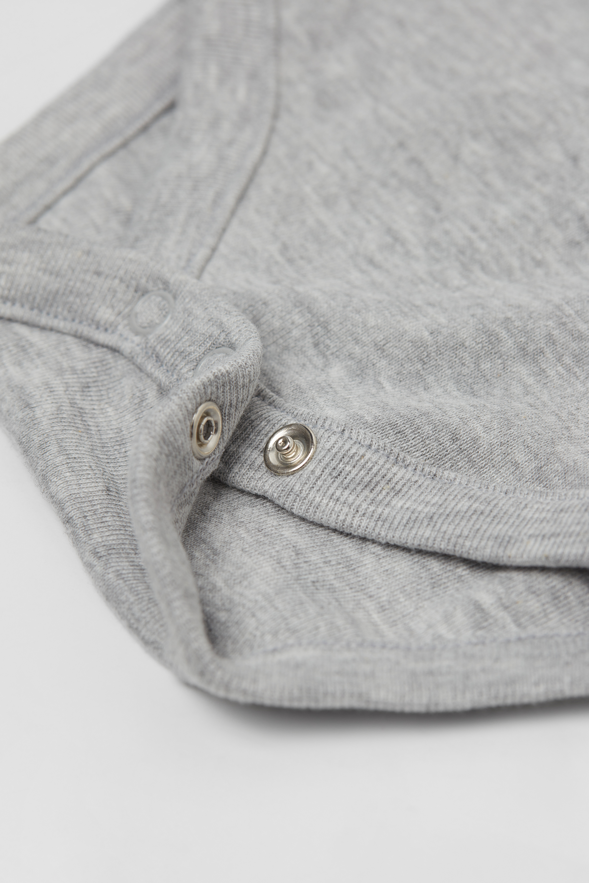 Body Beb&egrave; Mezza Manica in 100% Cotone Tinta Unita