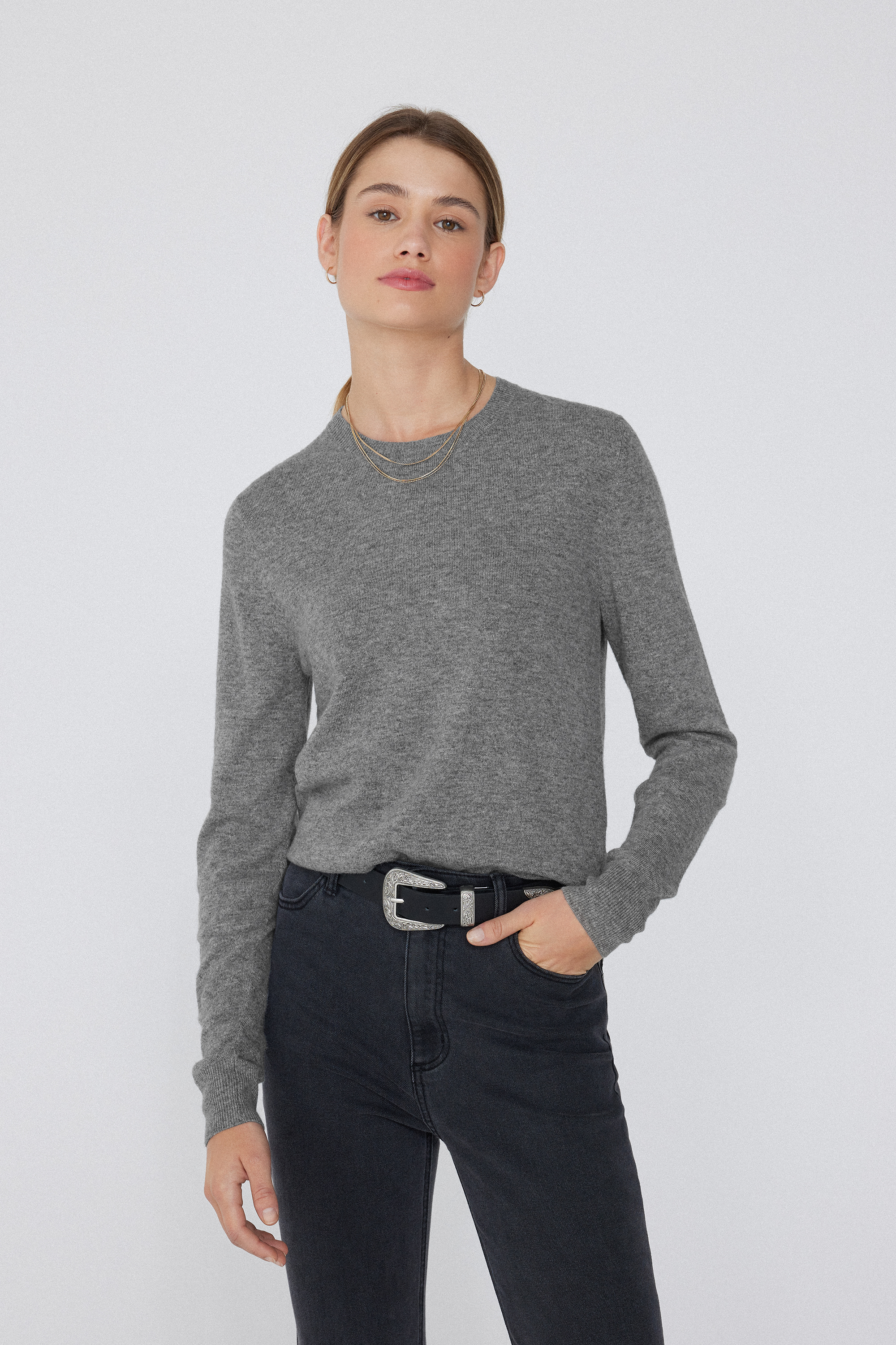 Long-Sleeved Heavy Crew-Neck Sweater with Wool