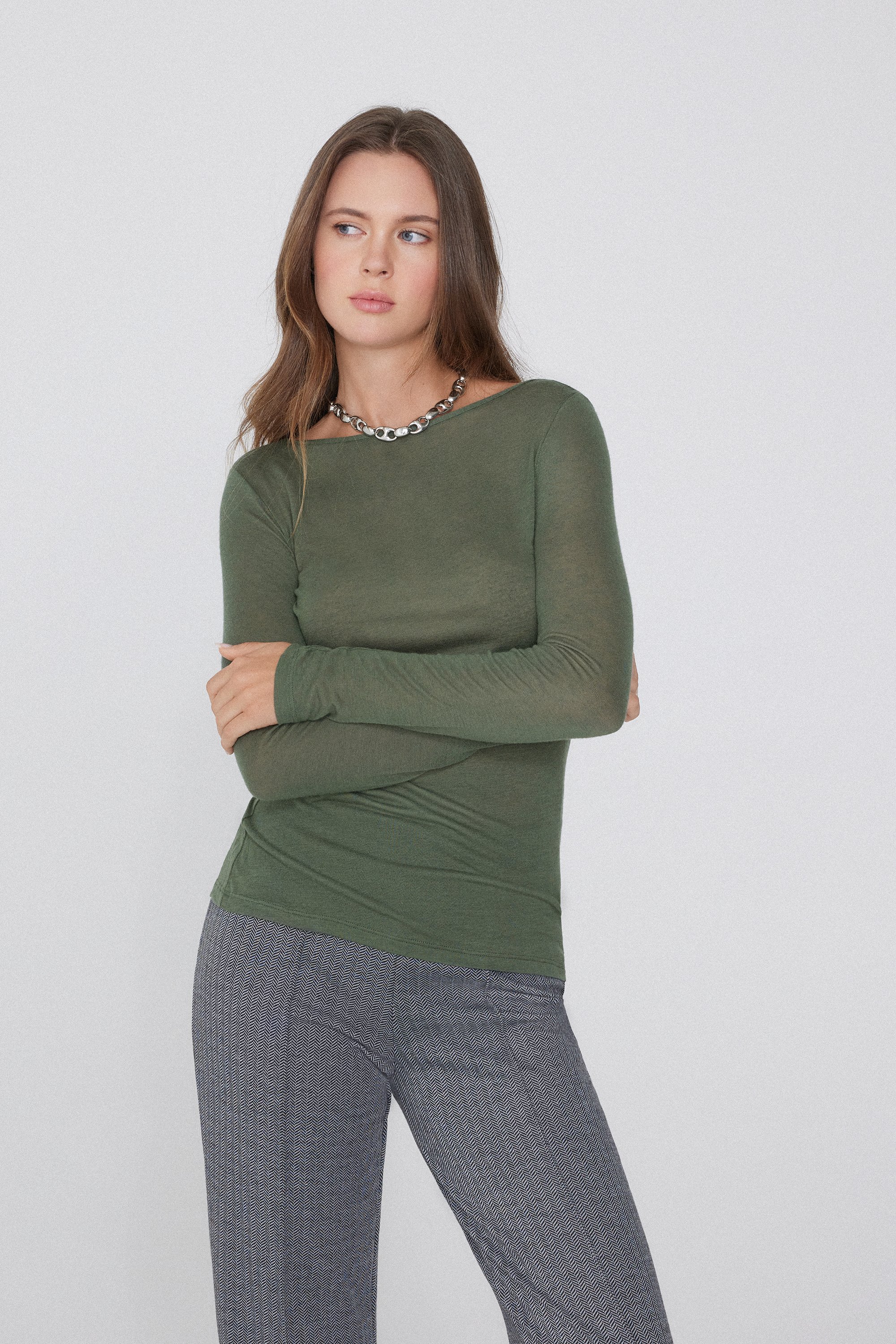 Haut Ultra-l&eacute;ger Col Bateau Viscose Laine M&eacute;rinos