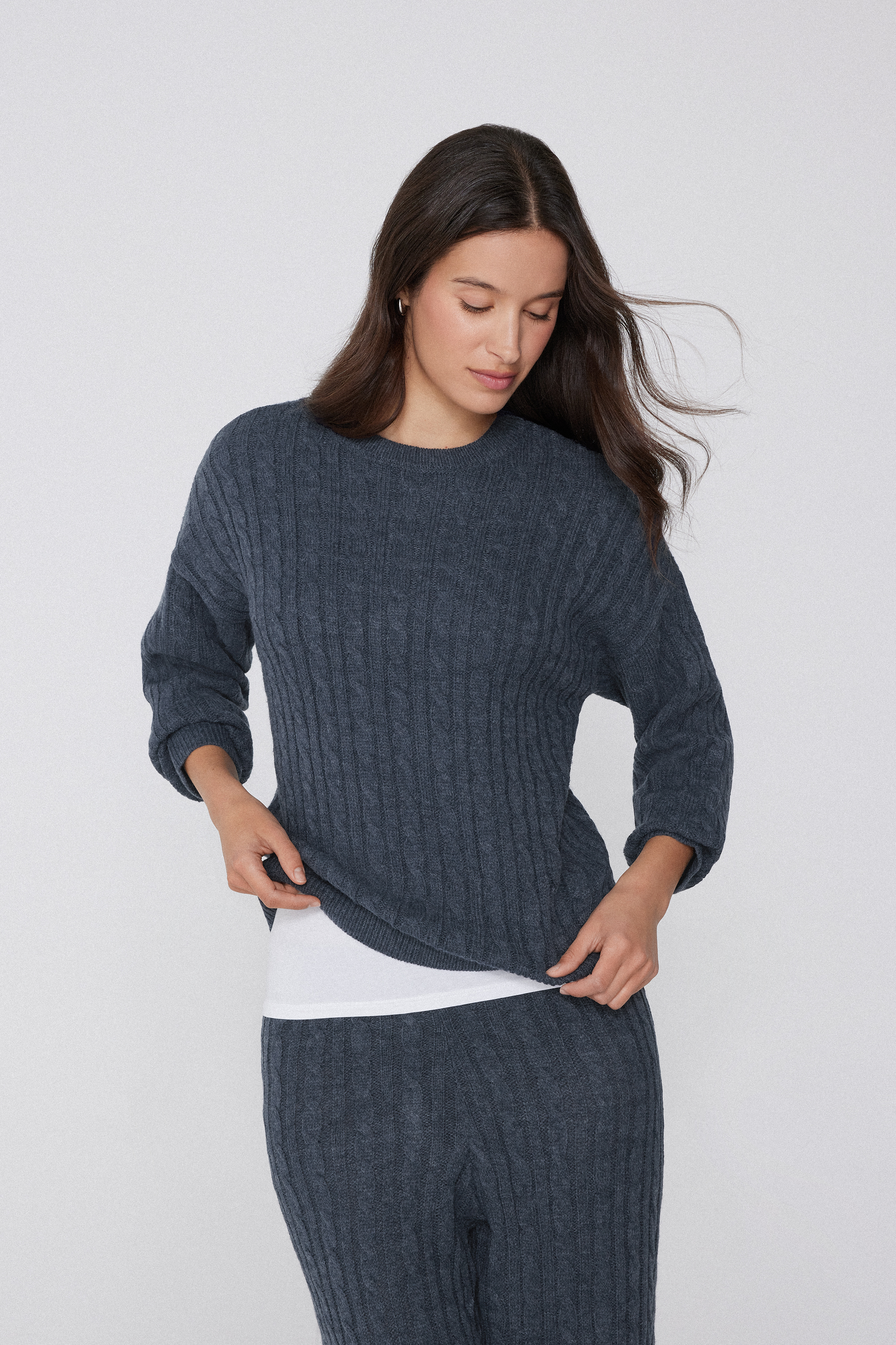 Long-Sleeved Crew-Neck Cable-Knit Sweater