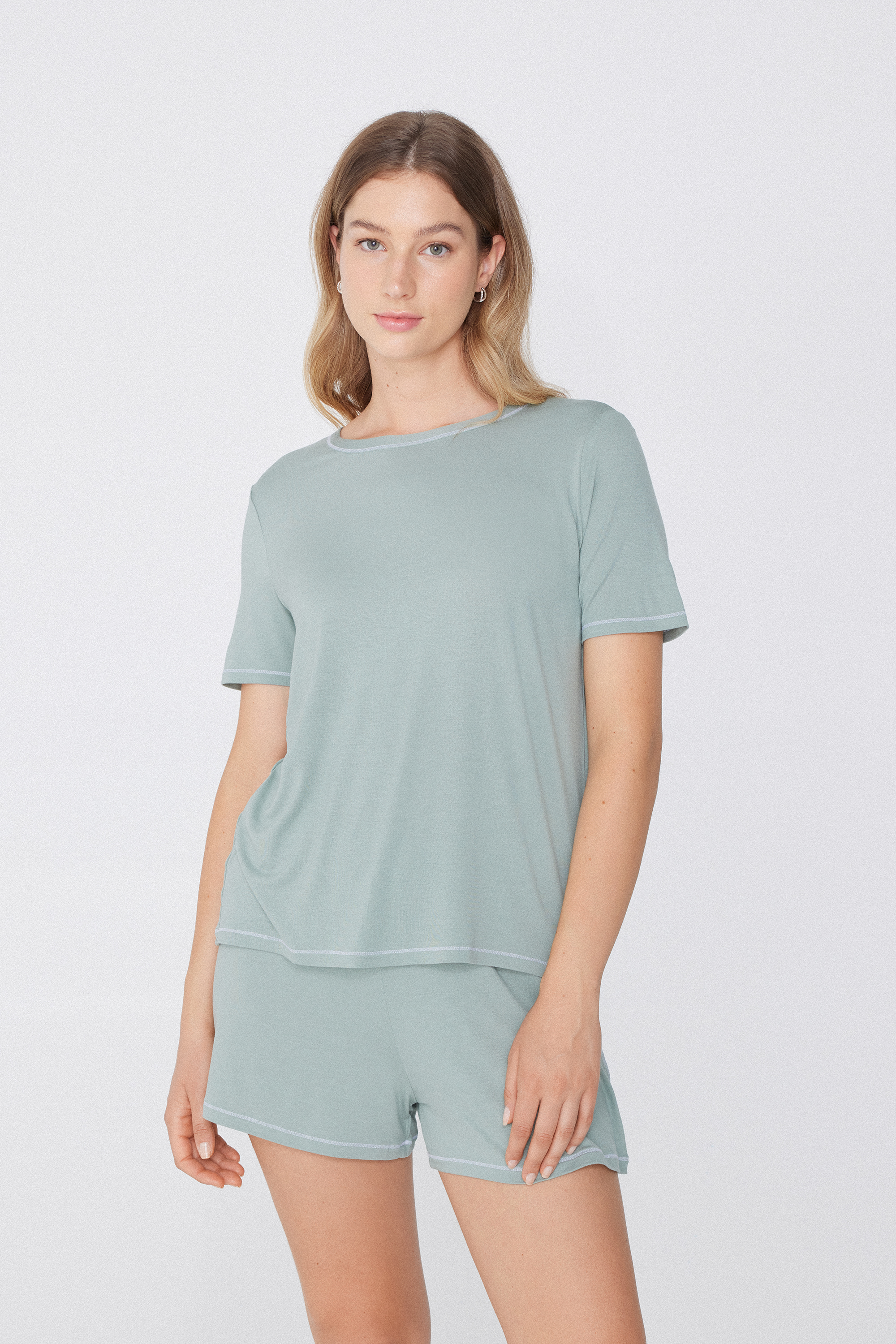 Short Viscose Pyjamas with Short Sleeves