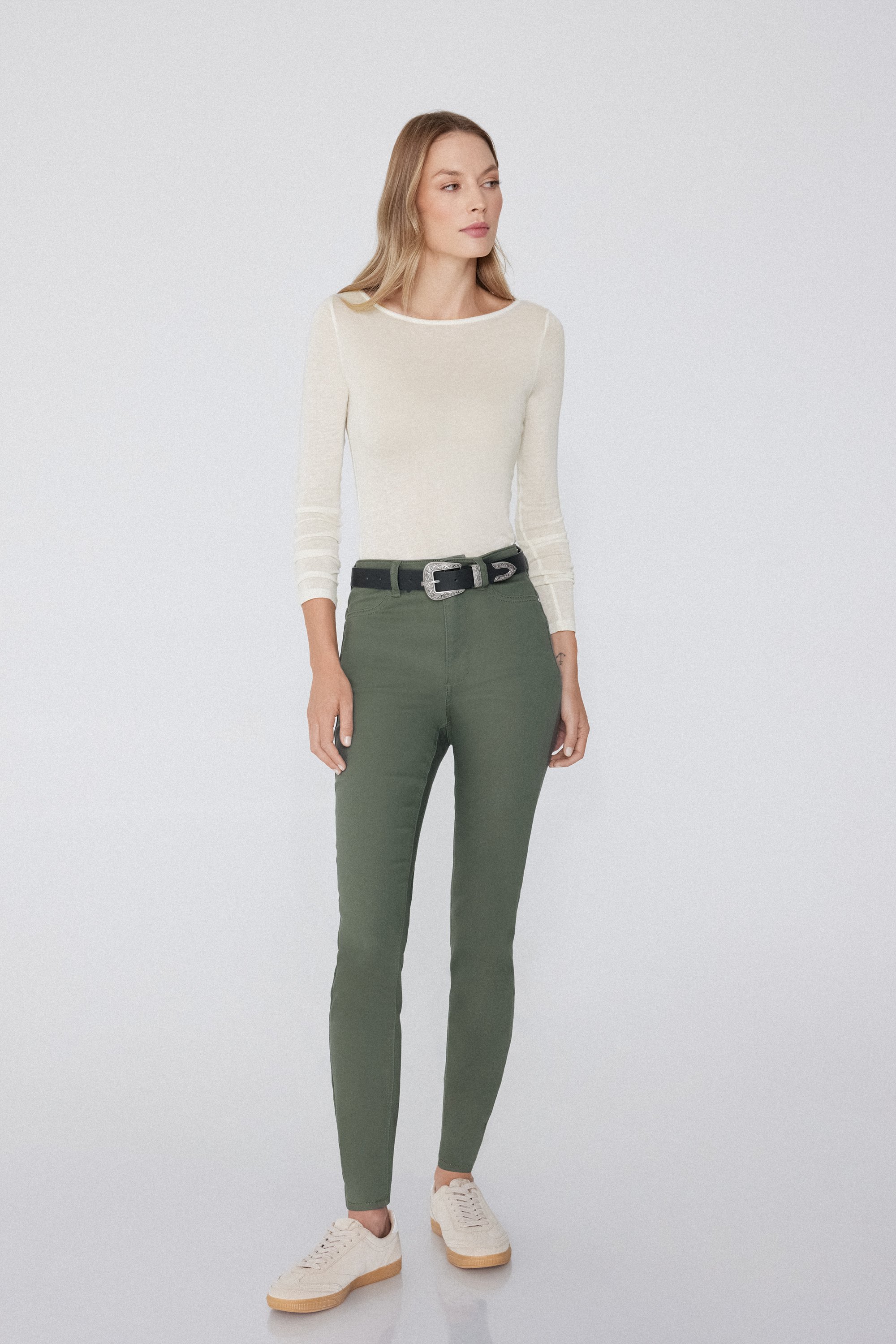 Push-Up Effect High-Waist Jeggings