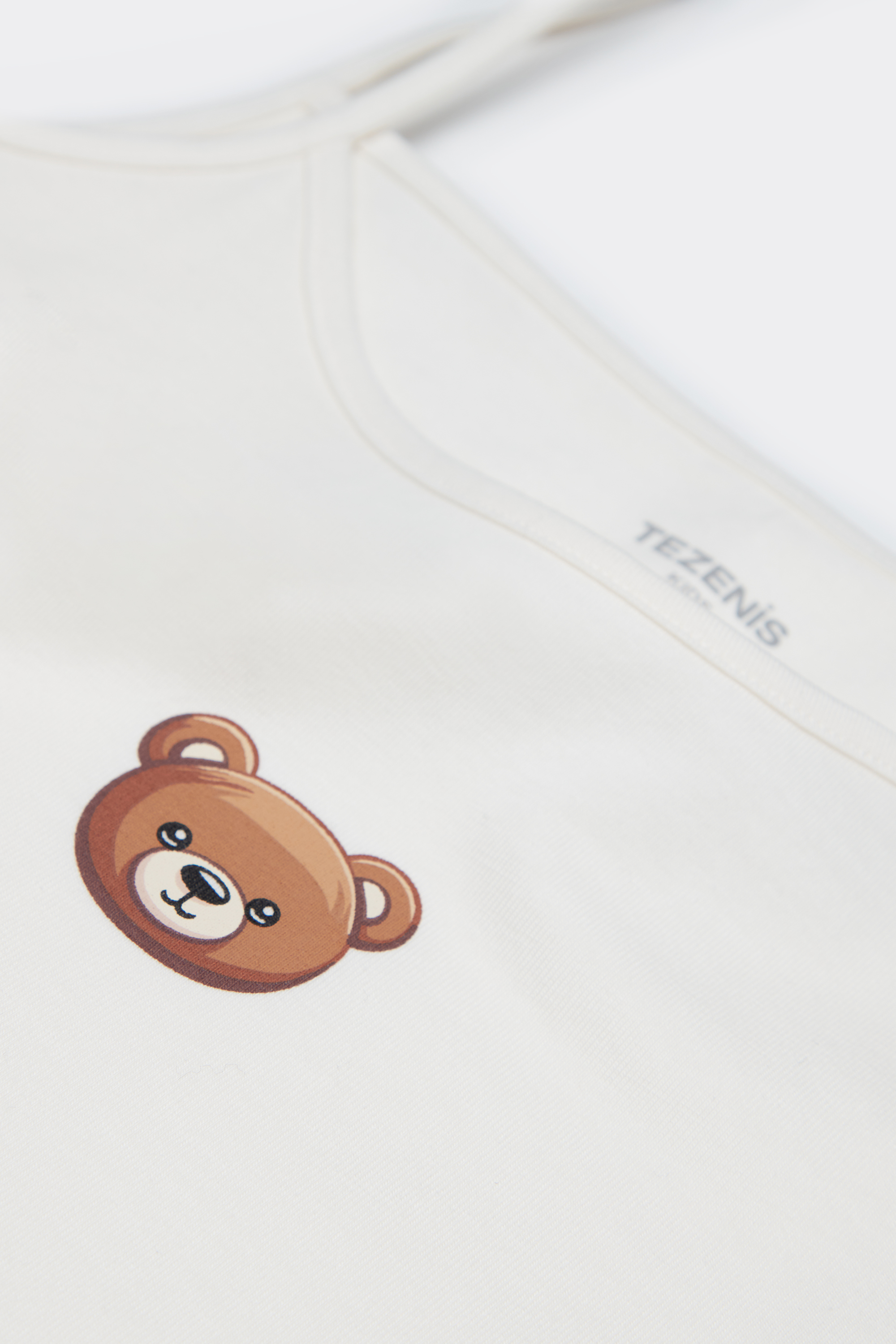 Girls&rsquo; Printed Cotton Camisole with Thin Shoulder Straps and Rounded Neck