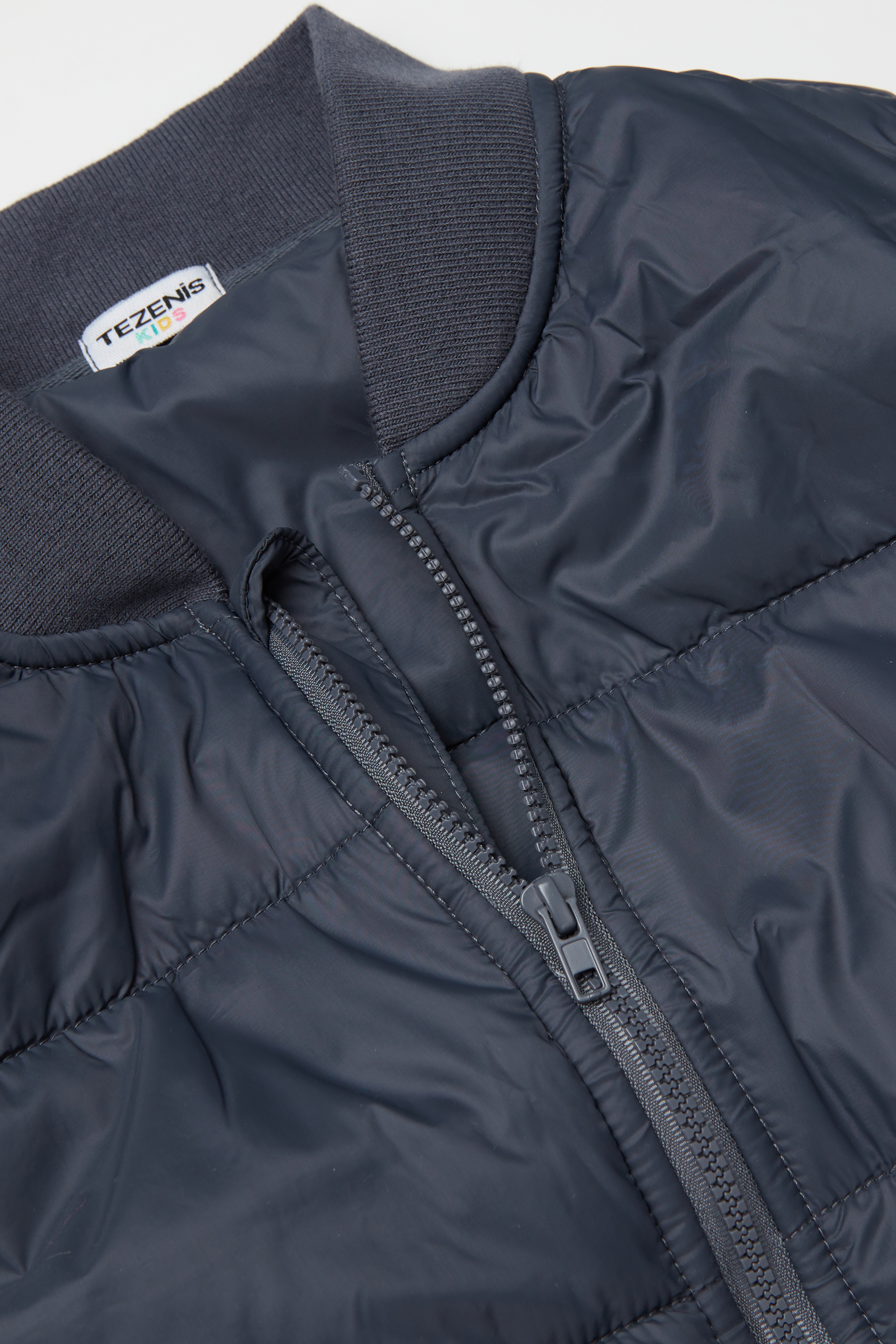 Dječja Ispunjena Uniseks Jakna Bez Rukava s Patentnim Zatvaračem i Džepovima