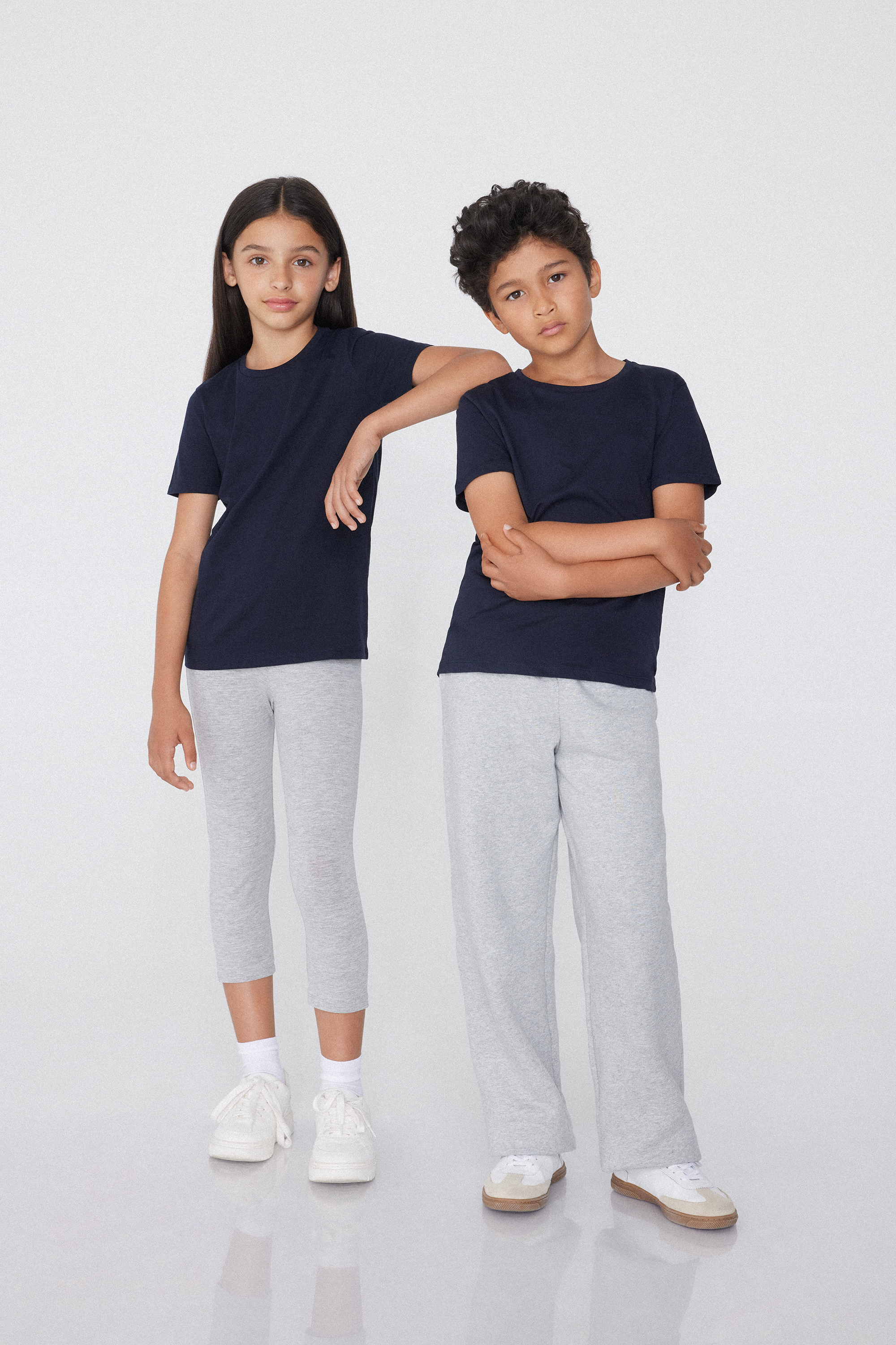 Unisex Kids&rsquo; 100% Cotton Basic T-shirt with Rounded Neck