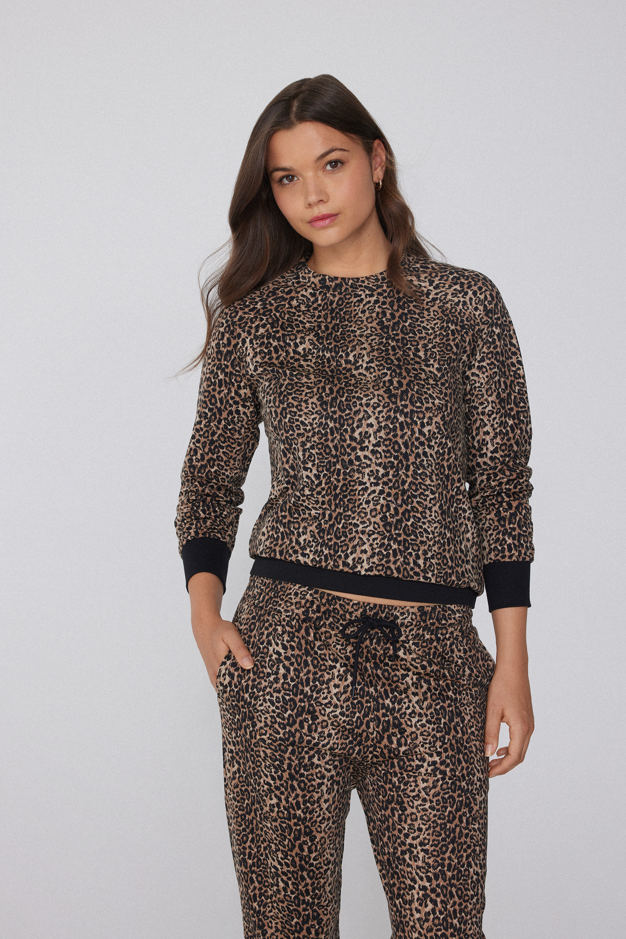 Long Sleeve Printed Crew Neck Sweater