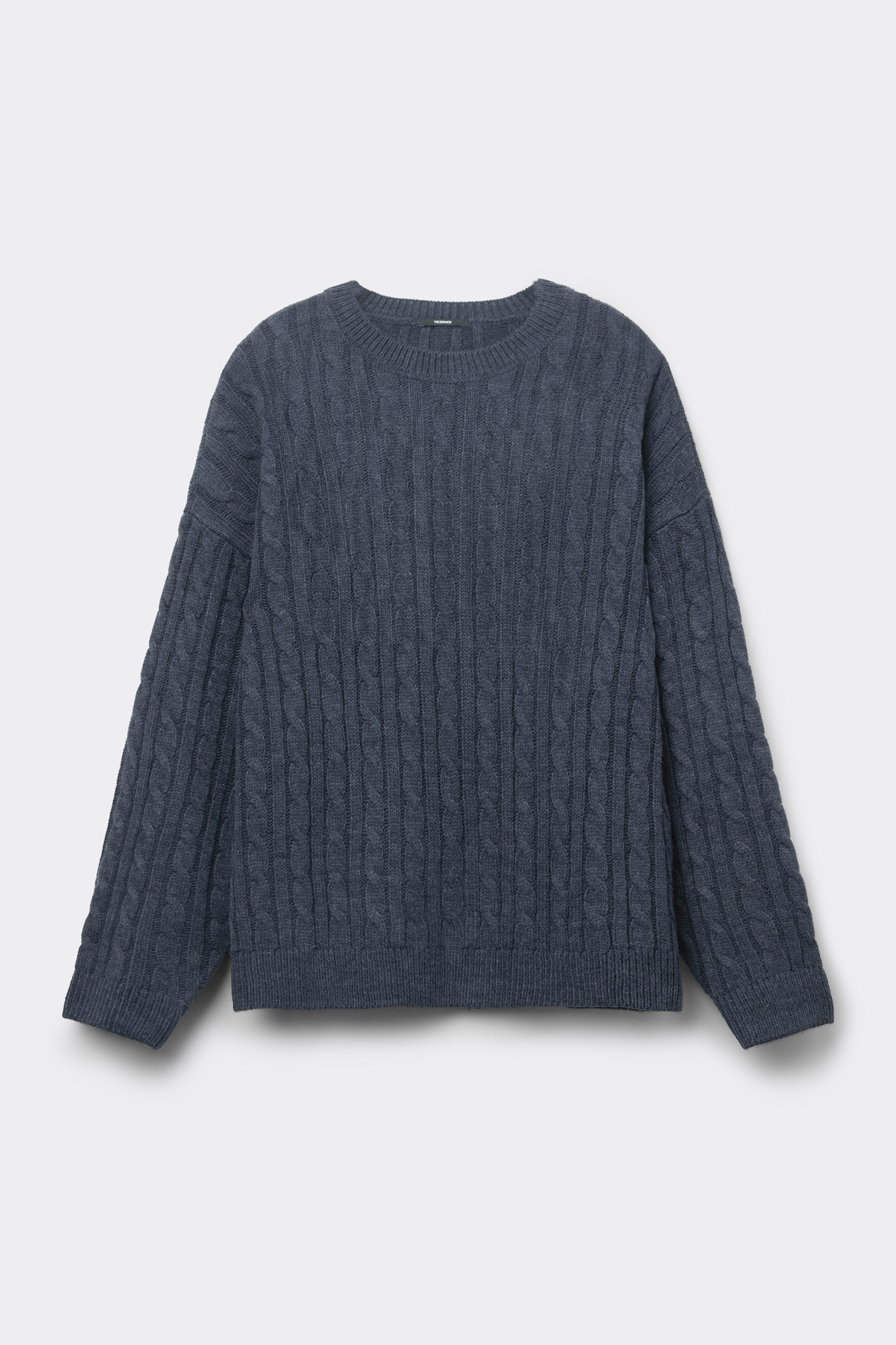 Long-Sleeved Crew-Neck Cable-Knit Sweater