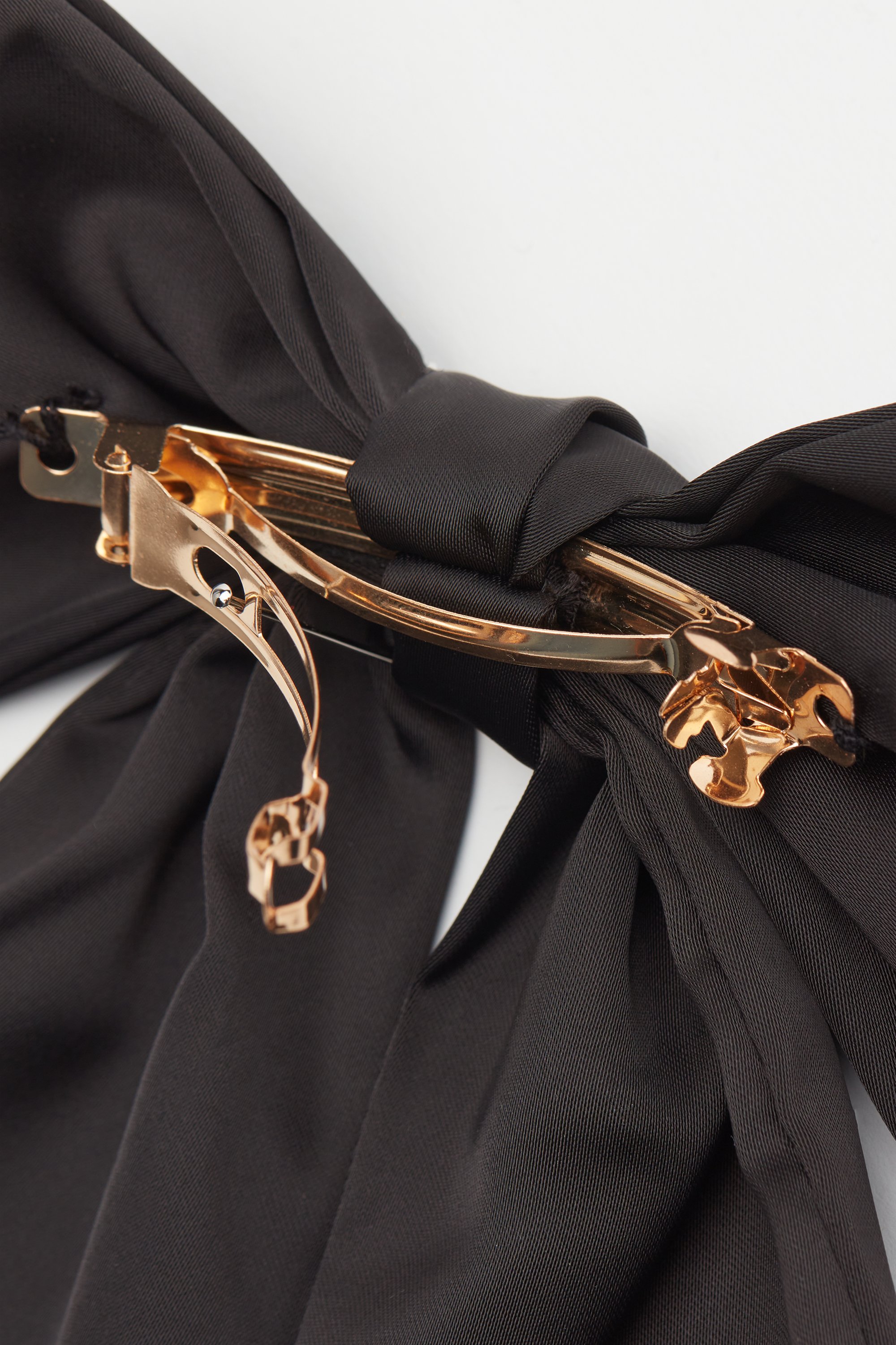 Barrette N&oelig;ud Satin