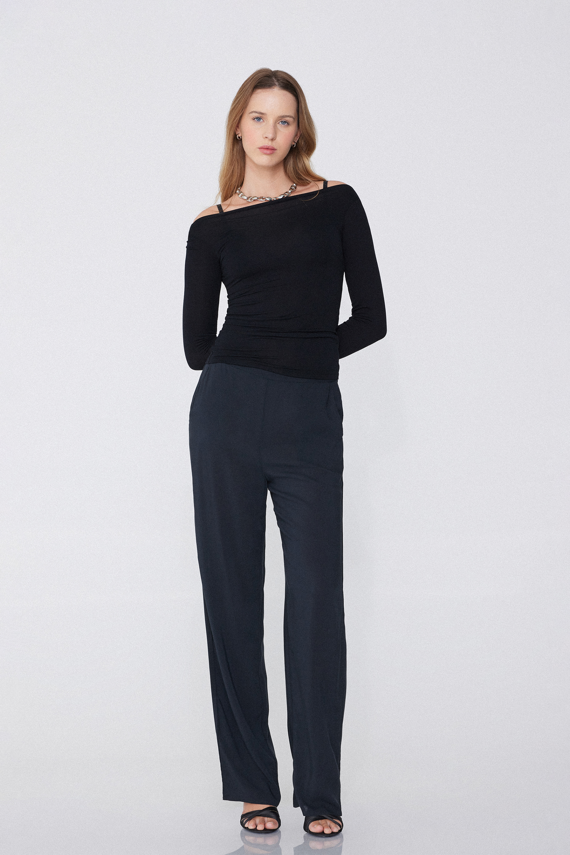 Long-Sleeved Viscose Boat-Neck Top
