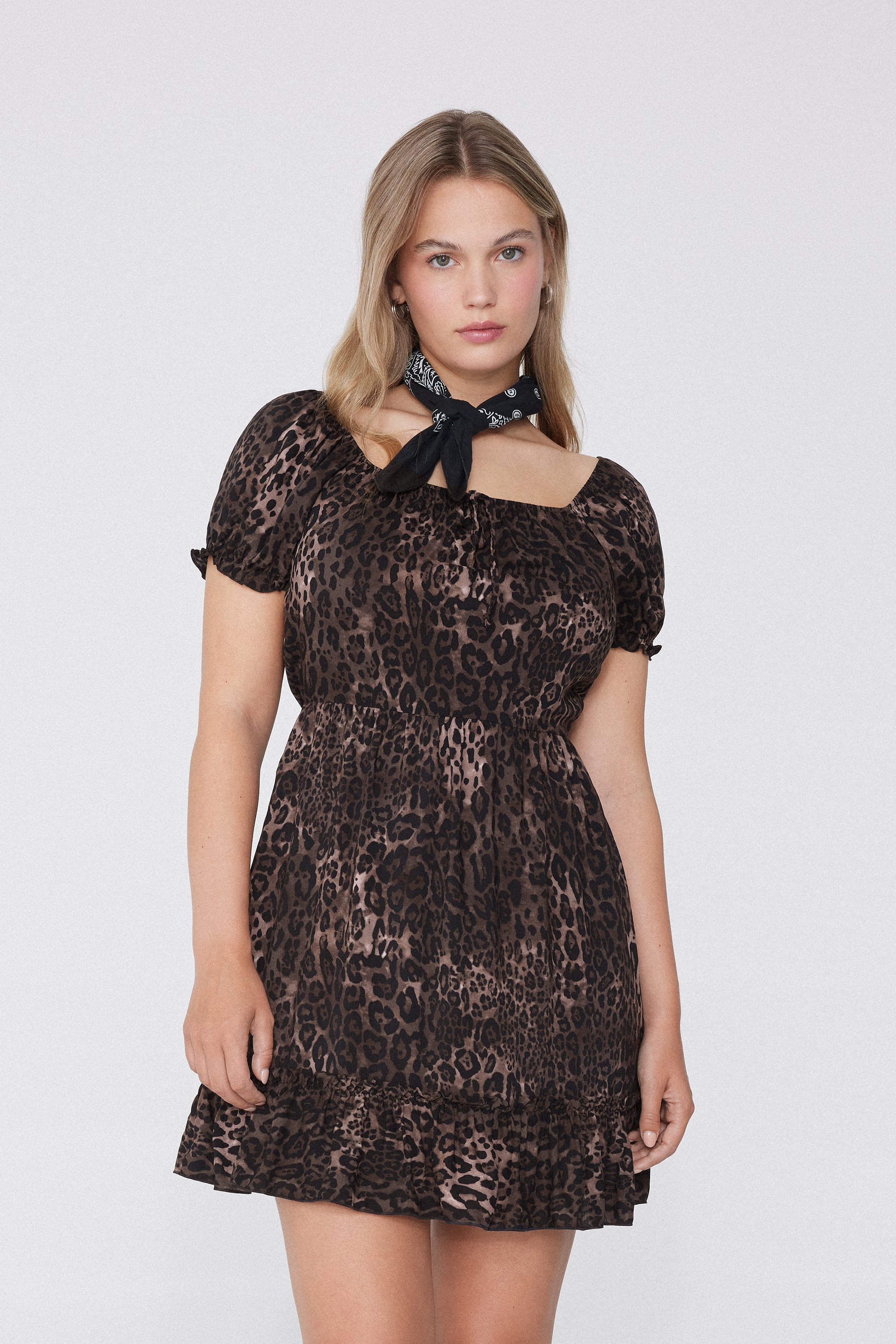 Short Viscose Canvas Short-Sleeved Dress