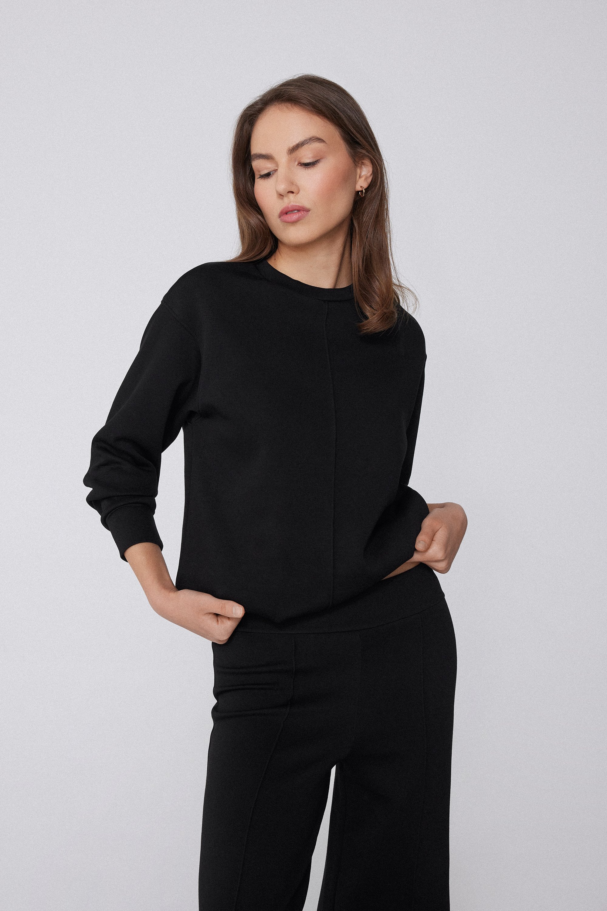 Soft Touch Long-Sleeved Heavyweight Crew-Neck Sweatshirt