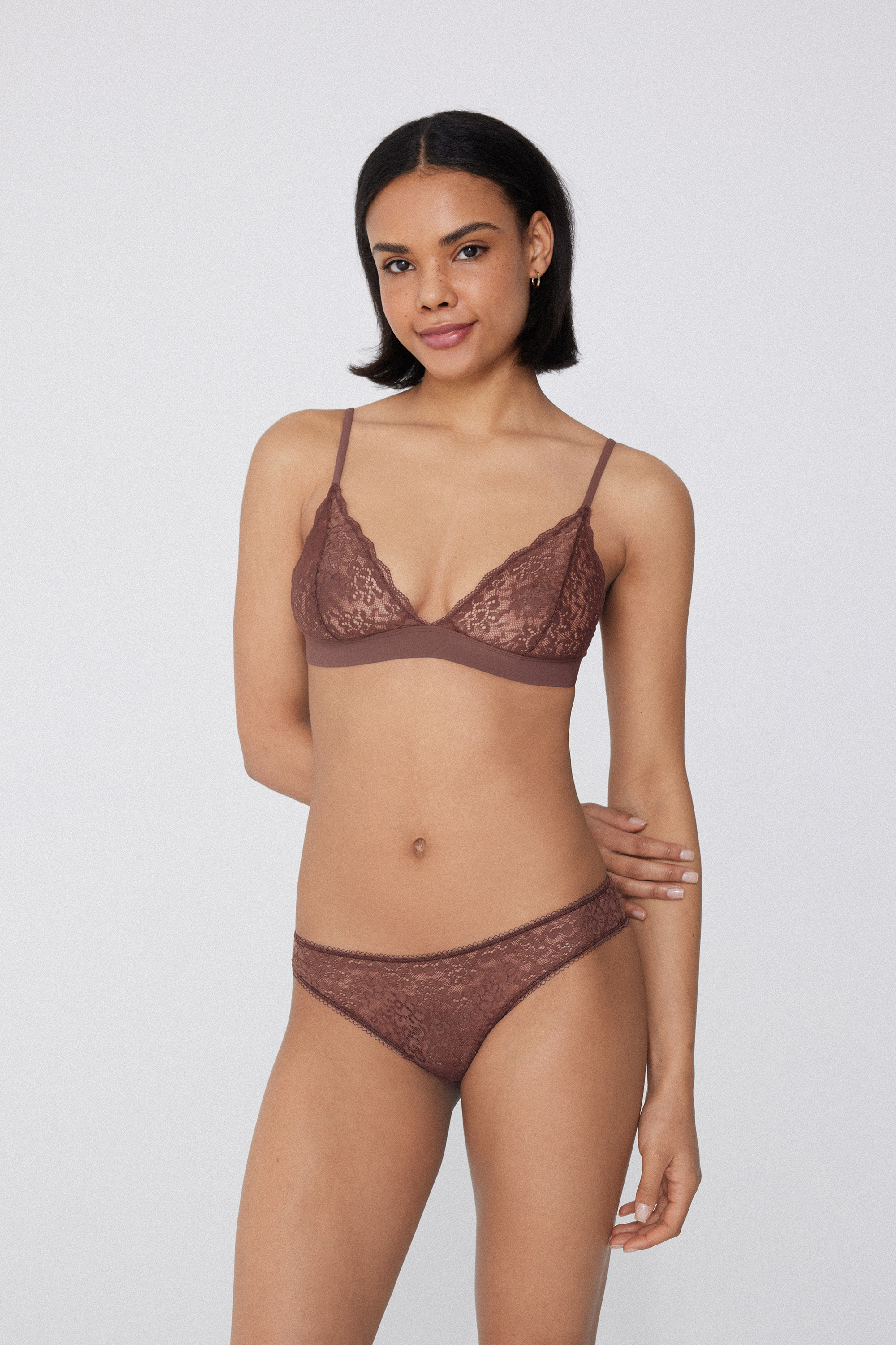 Triangel-BH Lisbon aus recycelter Spitze