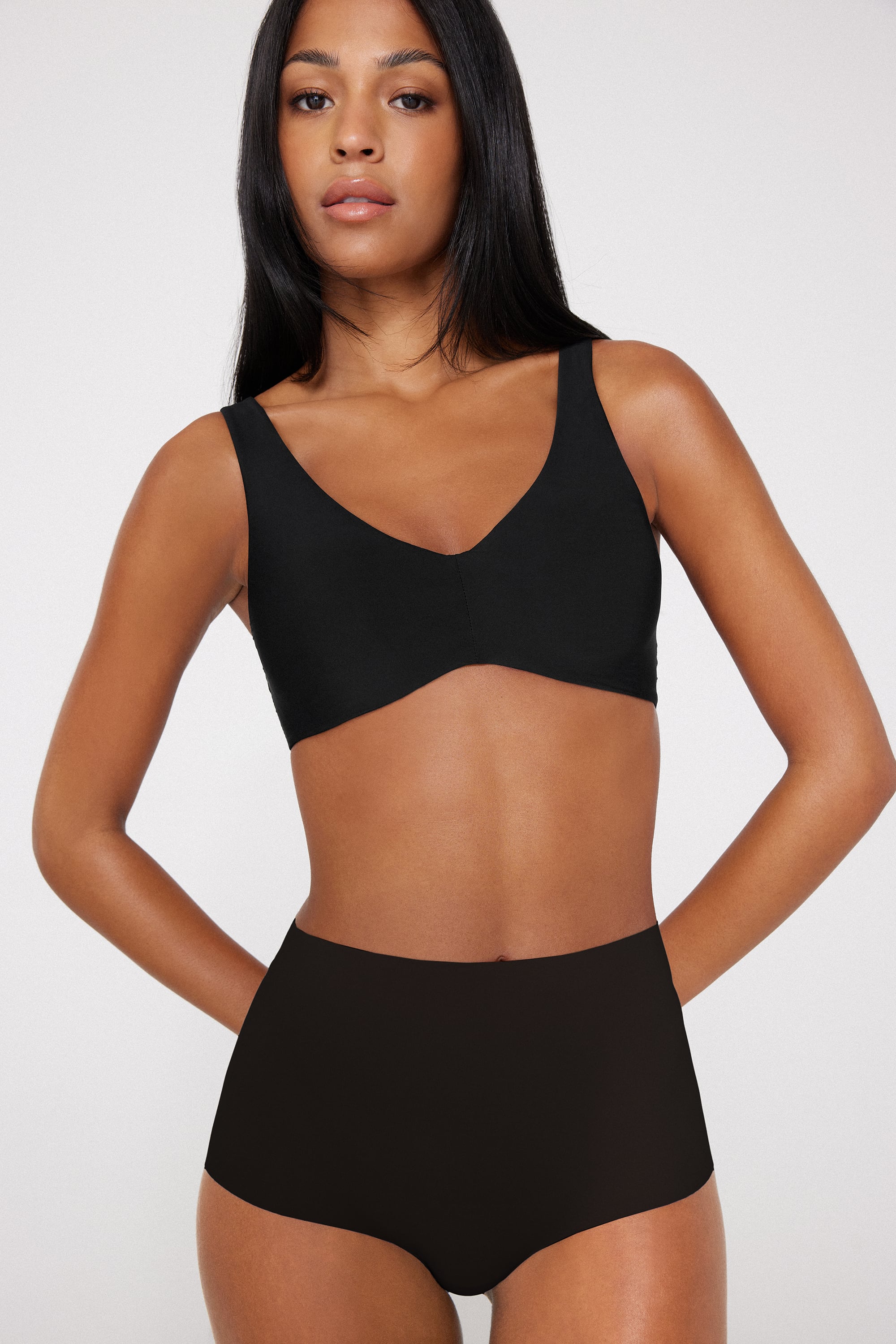 Shaping Bralette with Removable Cups