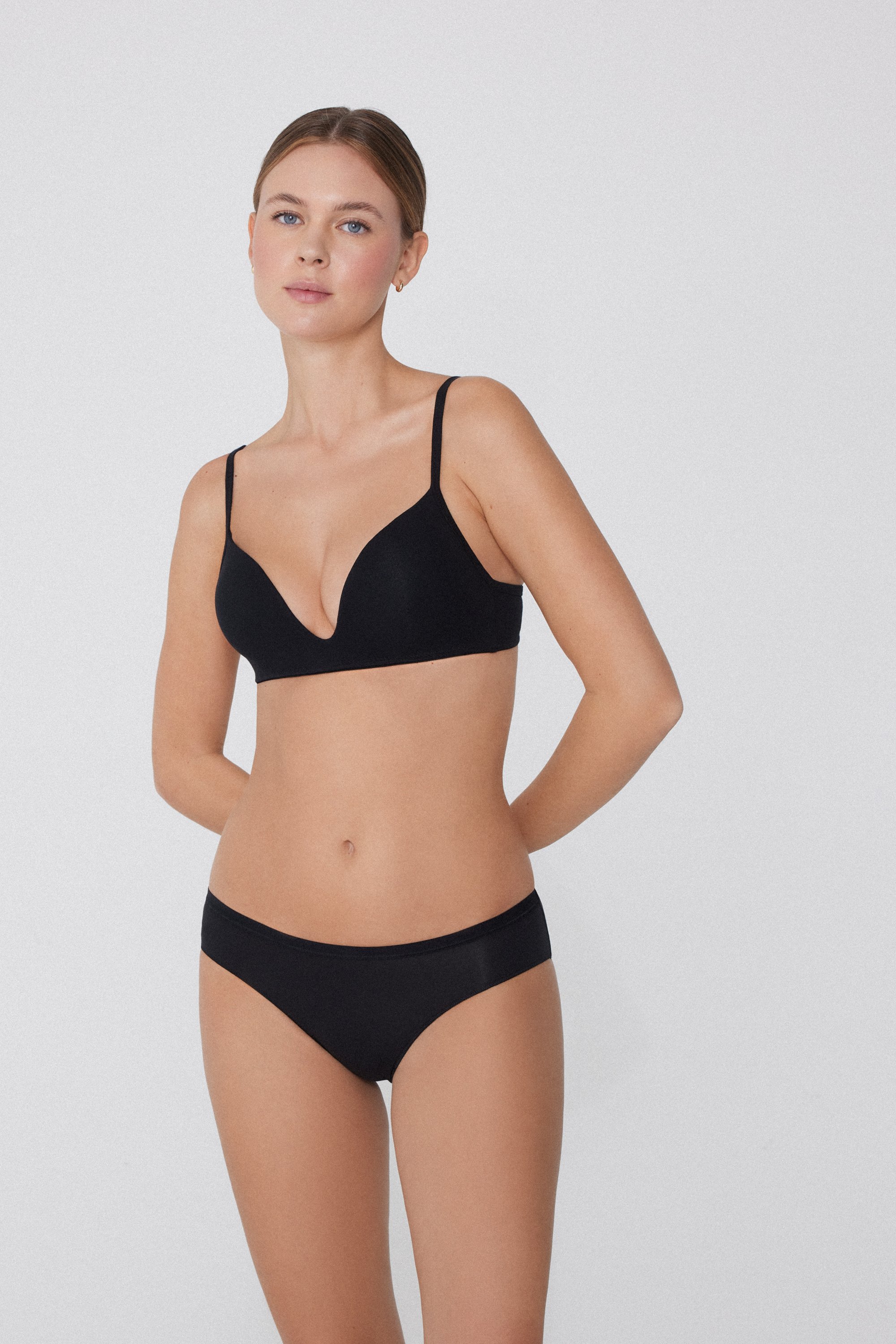 Női Hagyom&aacute;nyos Bugyi Organikus Pamutb&oacute;l