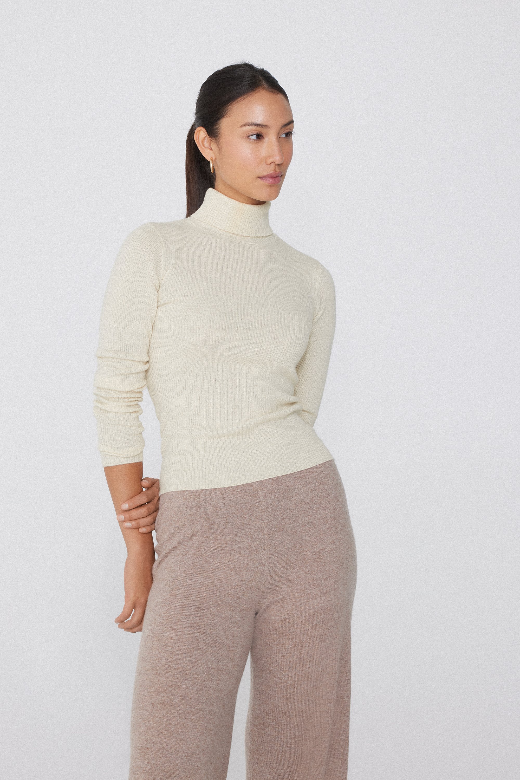 Pull &Eacute;pais Manches Longues Col Montant C&ocirc;tel&eacute; avec Laine