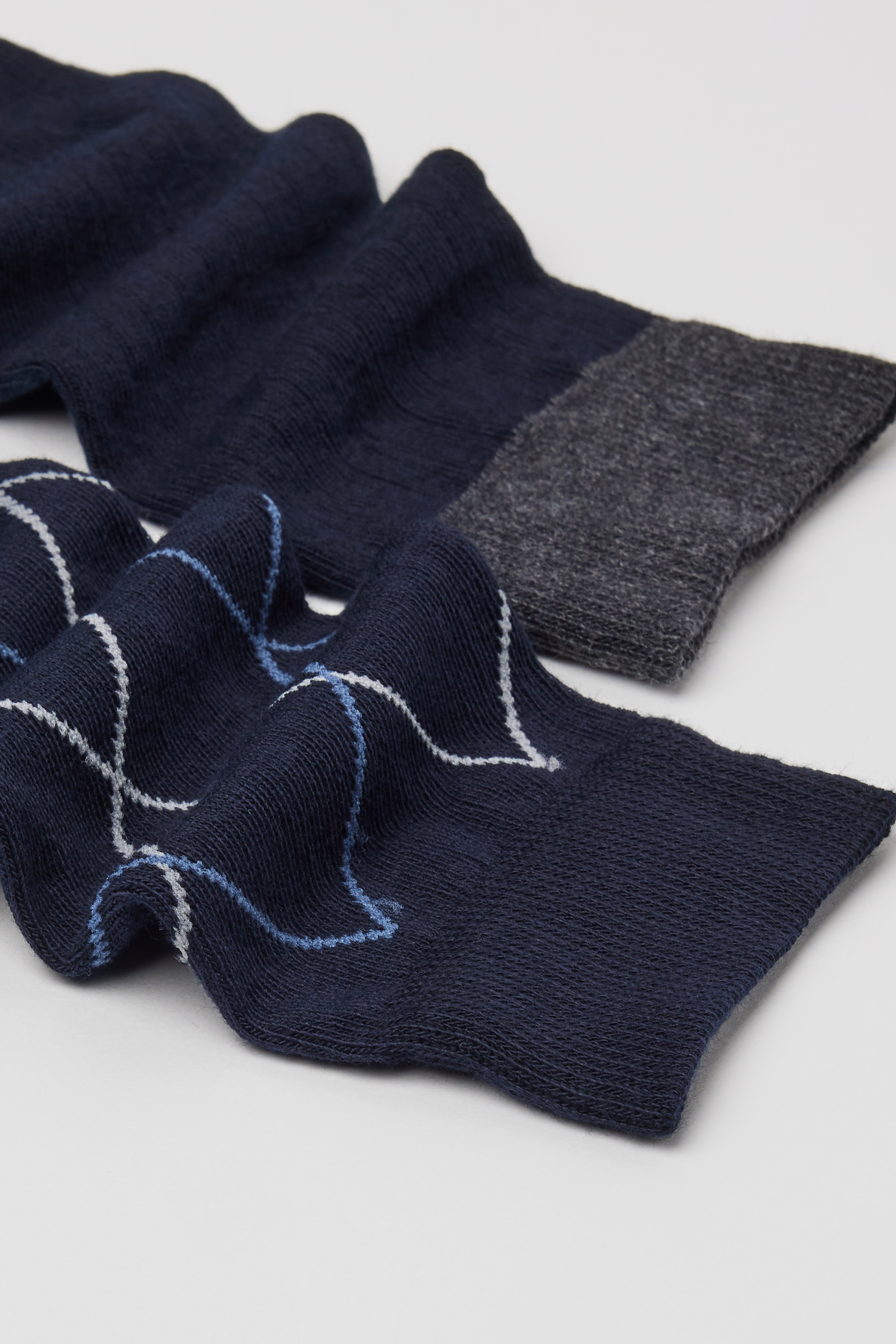 2 Pairs of Men&rsquo;s Patterned Cotton Knee Socks