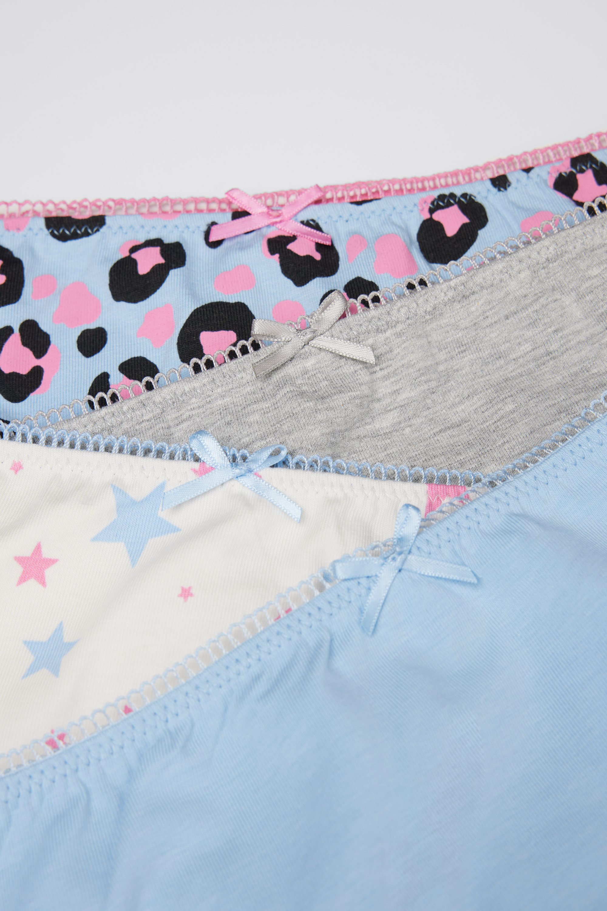 4 Pairs of Girls&rsquo; Printed Cotton Knickers