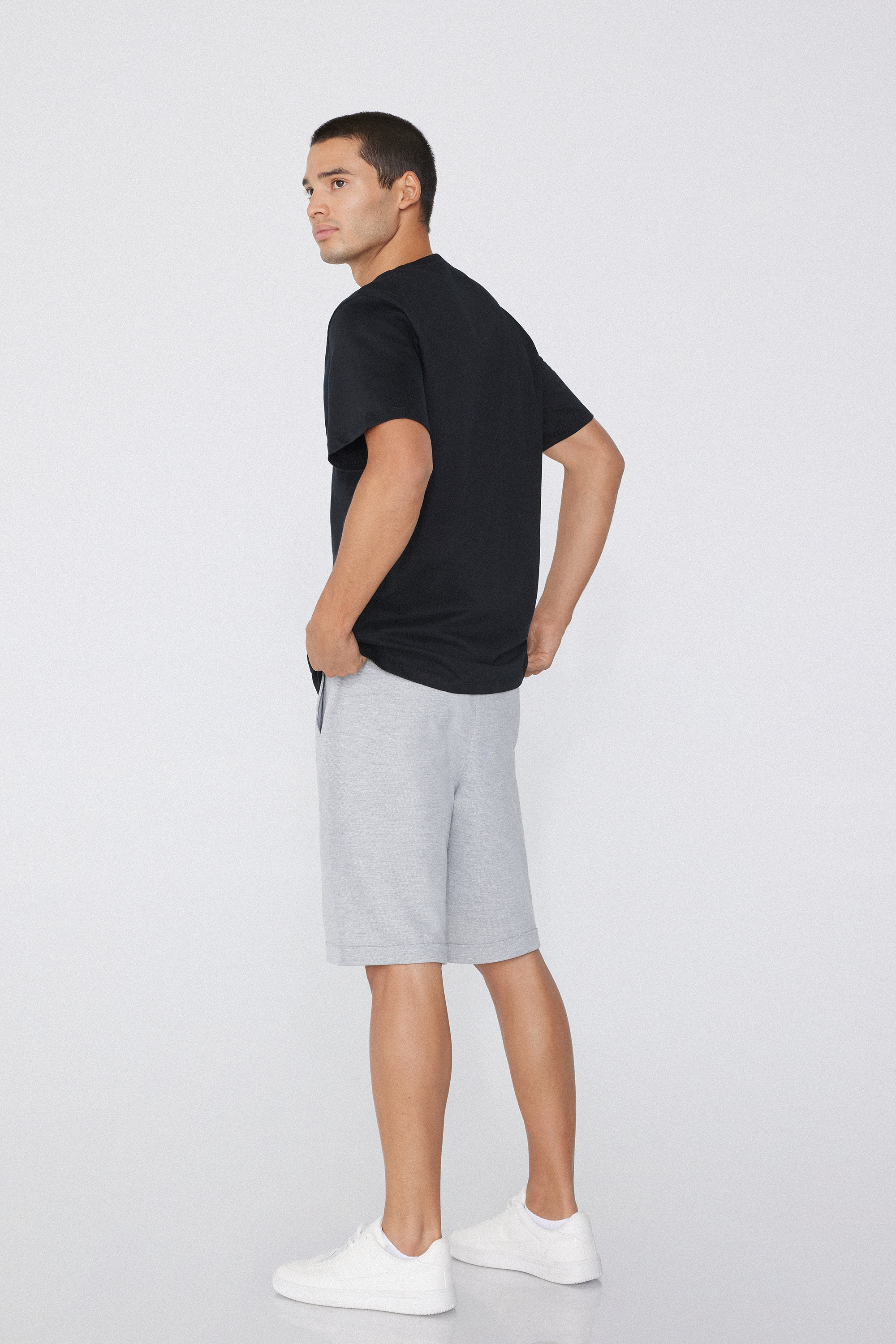 Футболка з Круглим Вирізом зі 100&nbsp;% Бавовни