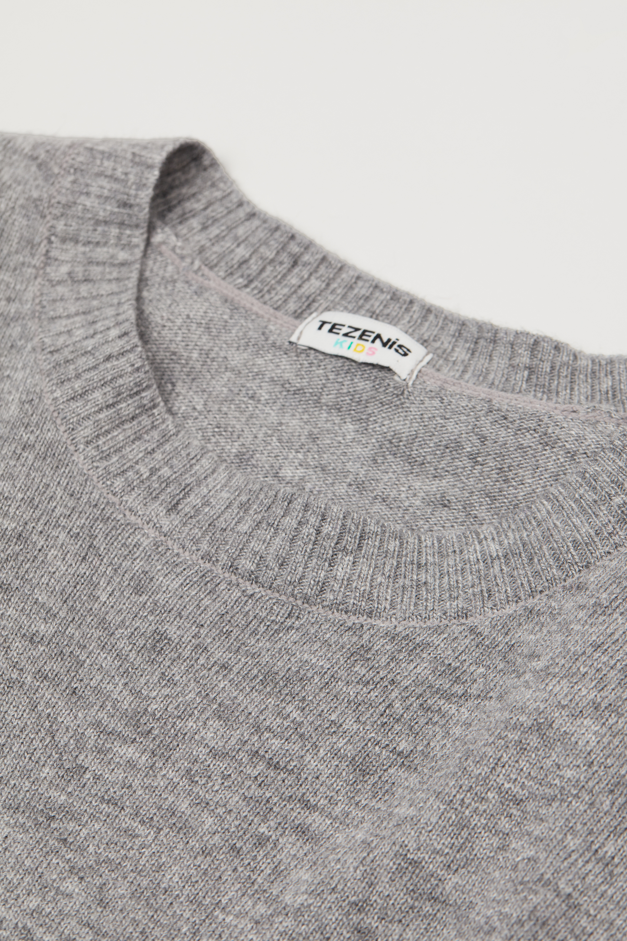 Unisex Kids&rsquo; Rounded Neck Top with Wool