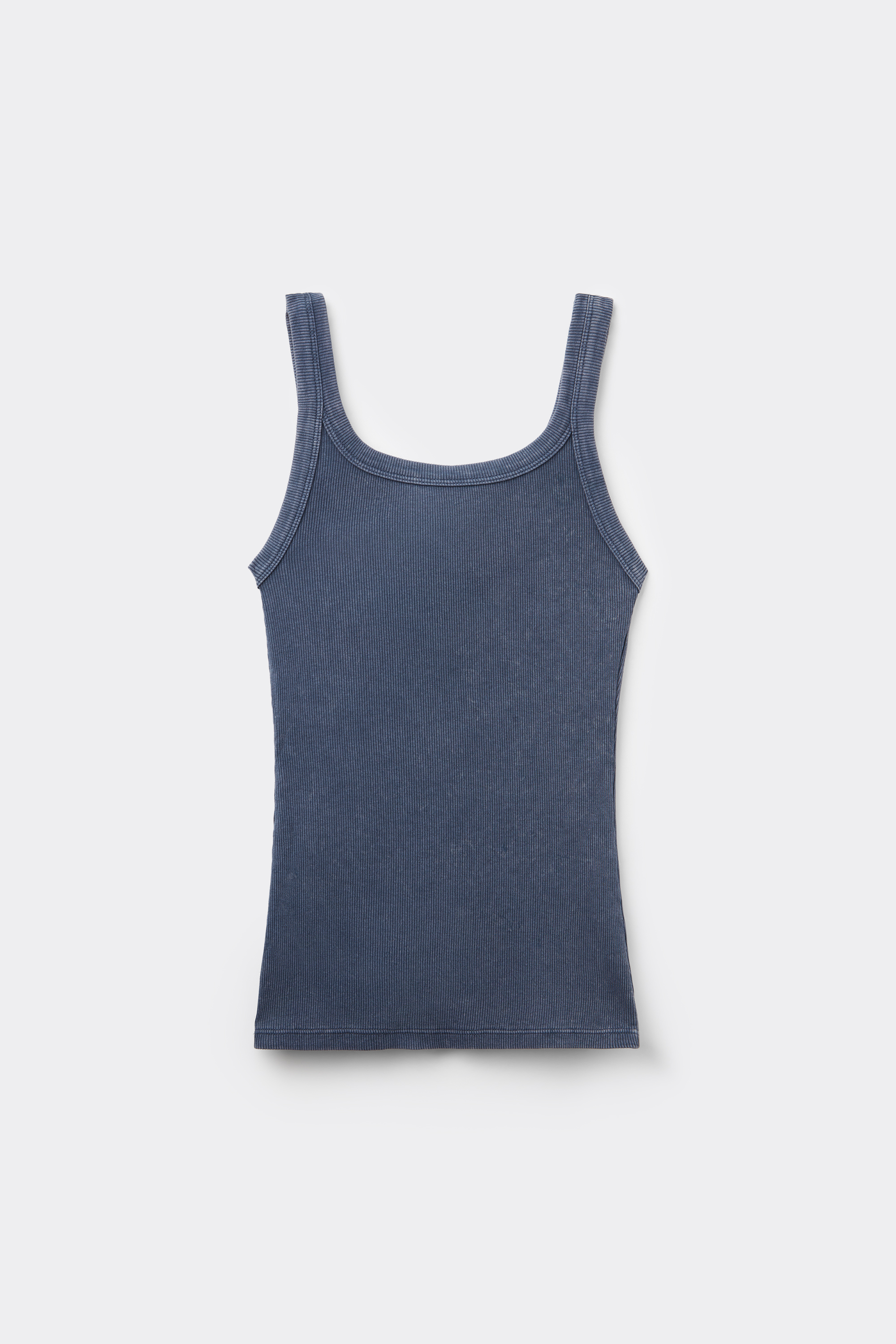 T&iacute;lko s &Scaron;irok&yacute;mi Ram&iacute;nky Žebrovan&eacute; &Scaron;isovan&eacute;