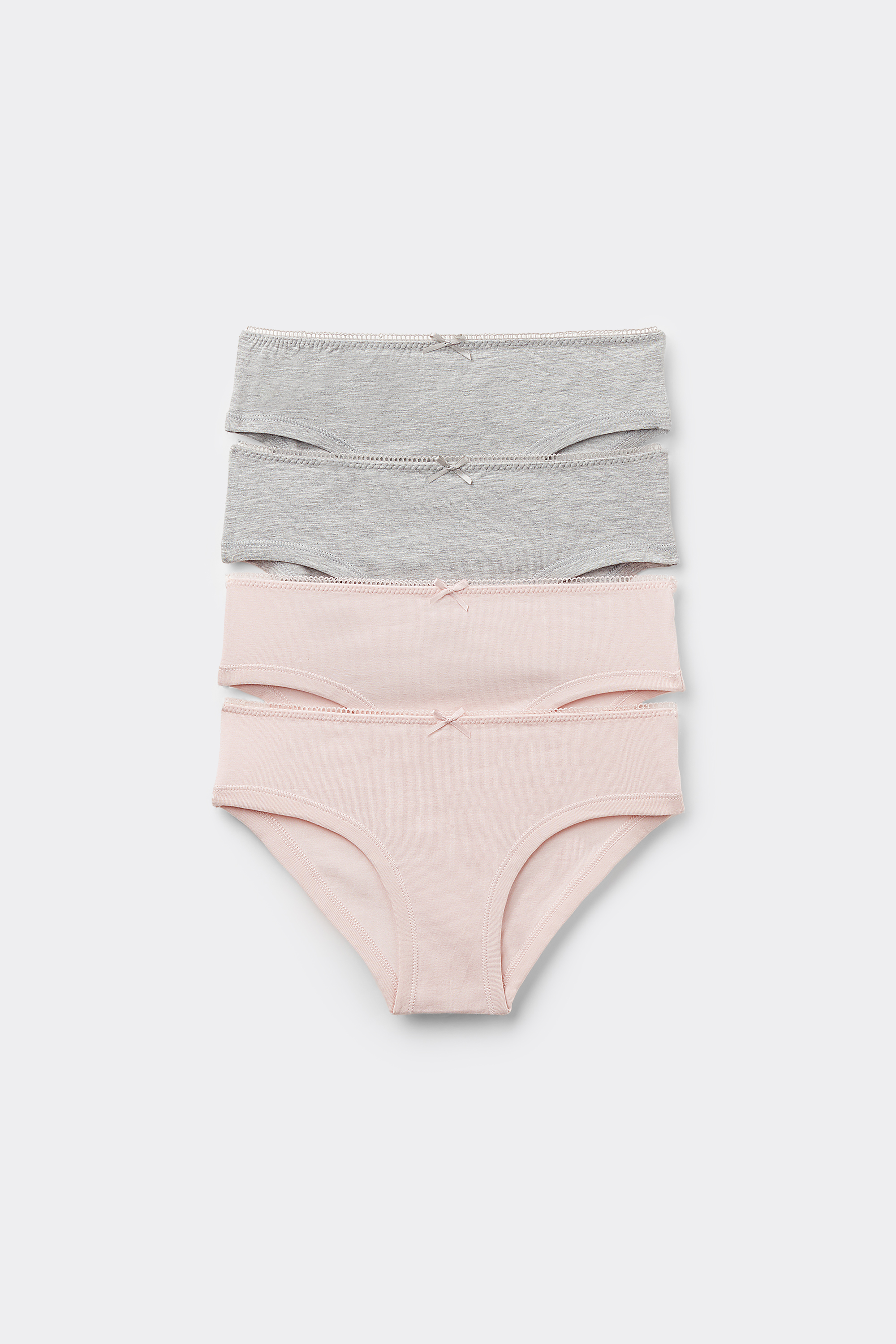 4 Pairs of Girls&rsquo; Basic Cotton Knickers