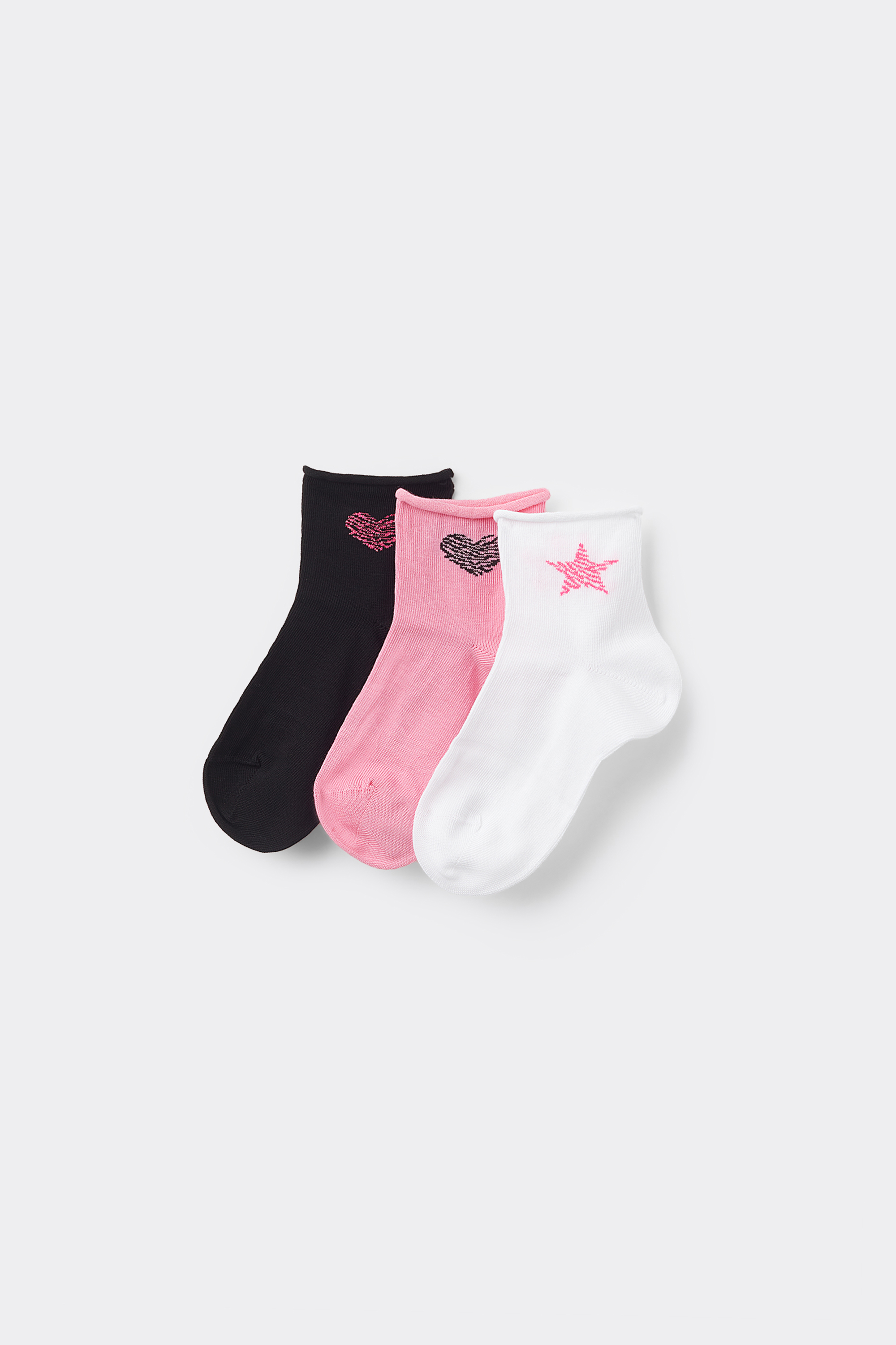 Three Pairs of Girls' Short Patterned Hemless Cotton Socks